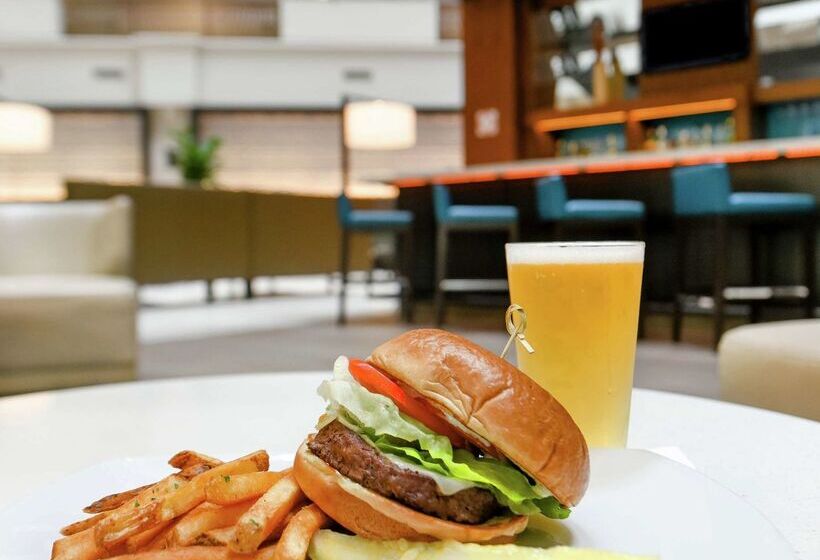 فندق Embassy Suites By Hilton Anaheim Orange