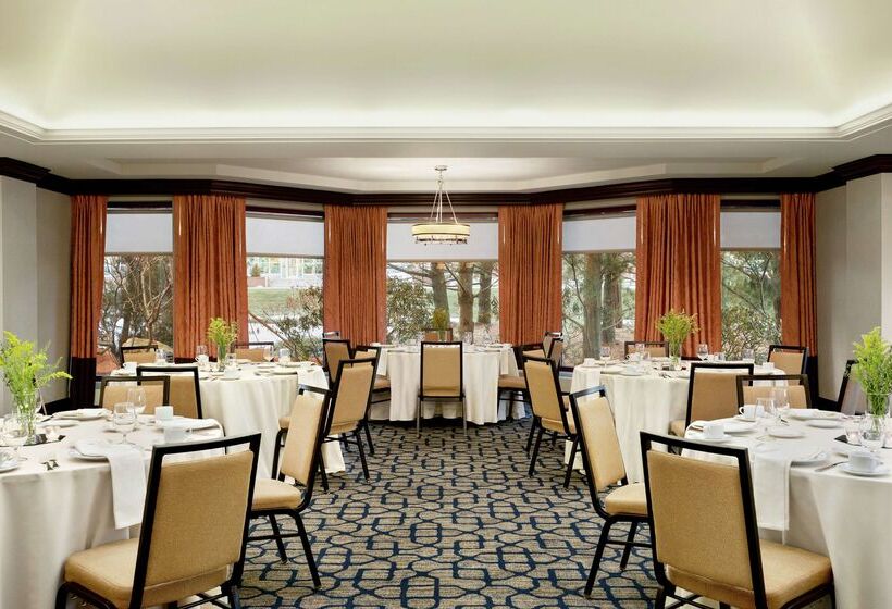 בית מלון כפרי Embassy Suites By Hilton Boston Waltham