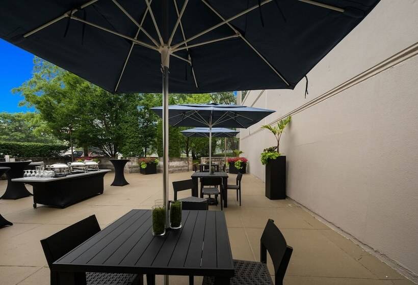 בית מלון כפרי Embassy Suites By Hilton Detroit Troy Auburn Hills