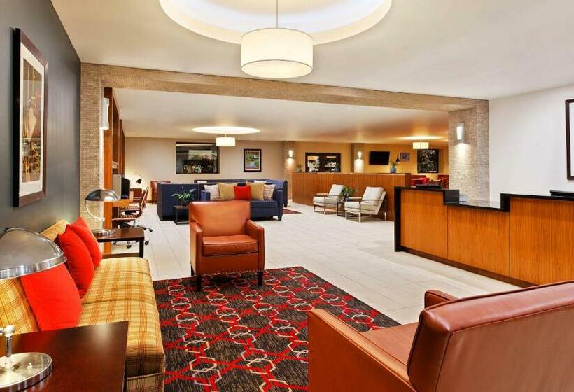 ホテル Four Points By Sheraton College Station