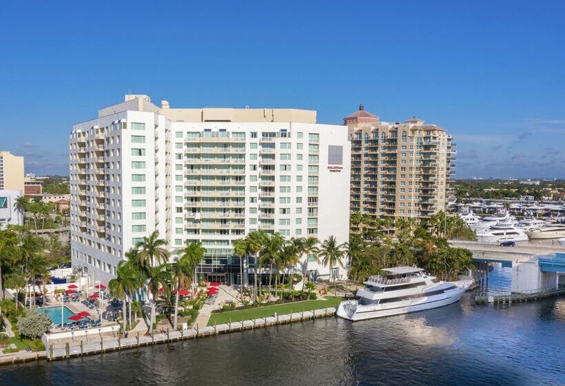 هتل Galleryone Doubletree Hilton Gc Turtle Cove