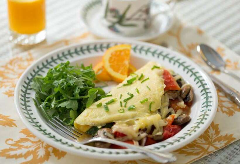 هتل Garden Gables Inn