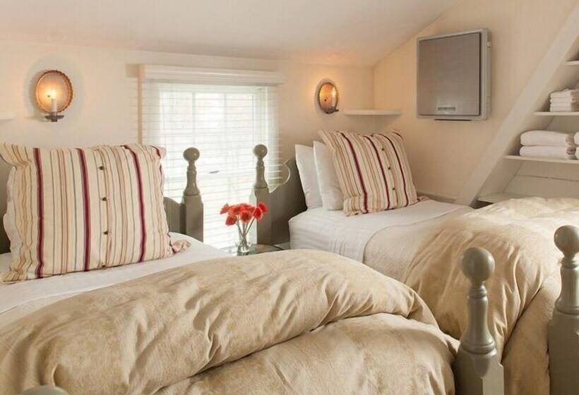 هتل Garden Gables Inn