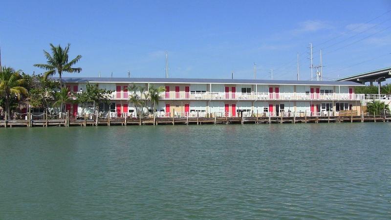 Отель Gilbert's Resort