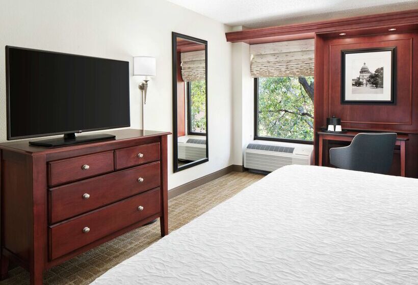 בית מלון כפרי Hampton Inn Austinnorth @ I35 & Hwy 183