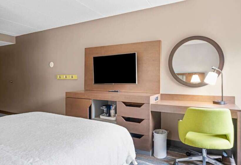 호텔 Hampton Inn Cleveland Westlake