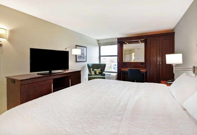 בית מלון כפרי Hampton Inn Detroit/madison Heights/south Troy