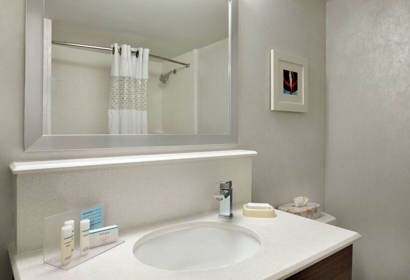 هتل Hampton Inn Philadelphia Mt. Laurel