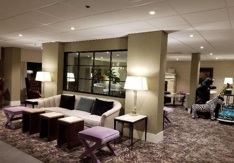 هتل Hampton Inn San Diegokearny Mesa