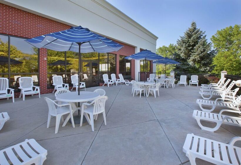 호텔 Hampton Inn Toledo South/maumee