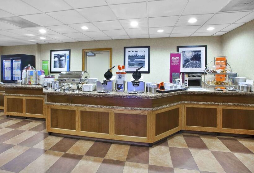 호텔 Hampton Inn Toledo South/maumee