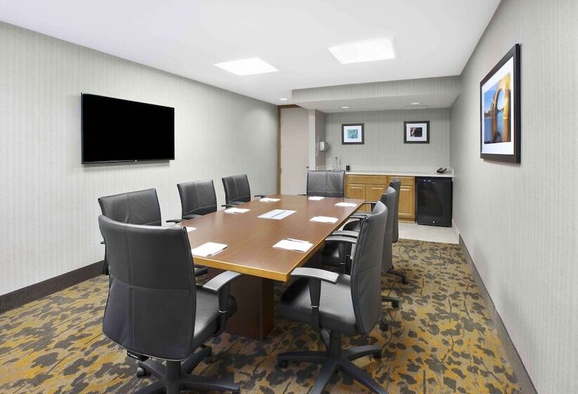 호텔 Hampton Inn Toledo South/maumee