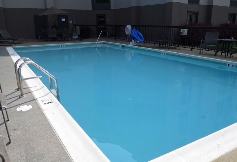 酒店 Hampton Inn Winchester University/mall Area