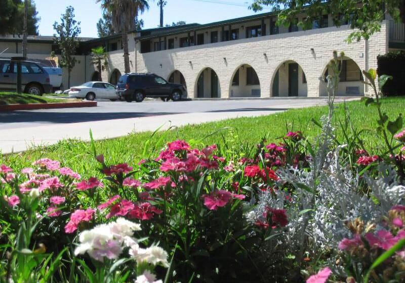 호텔 Heritage Inn Express Roseville