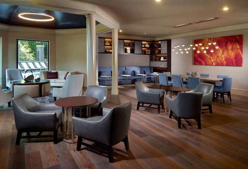 فندق Hilton Atlanta Northeast