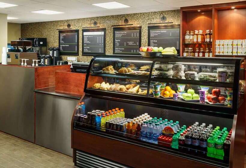 호텔 Hilton Charlotte University Place