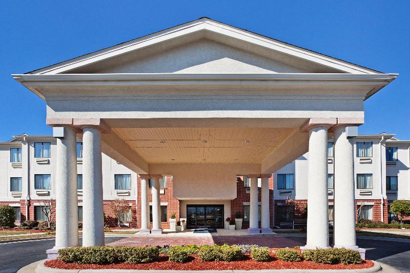 호텔 Holiday Inn Express & Suites Reidsville, An Ihg