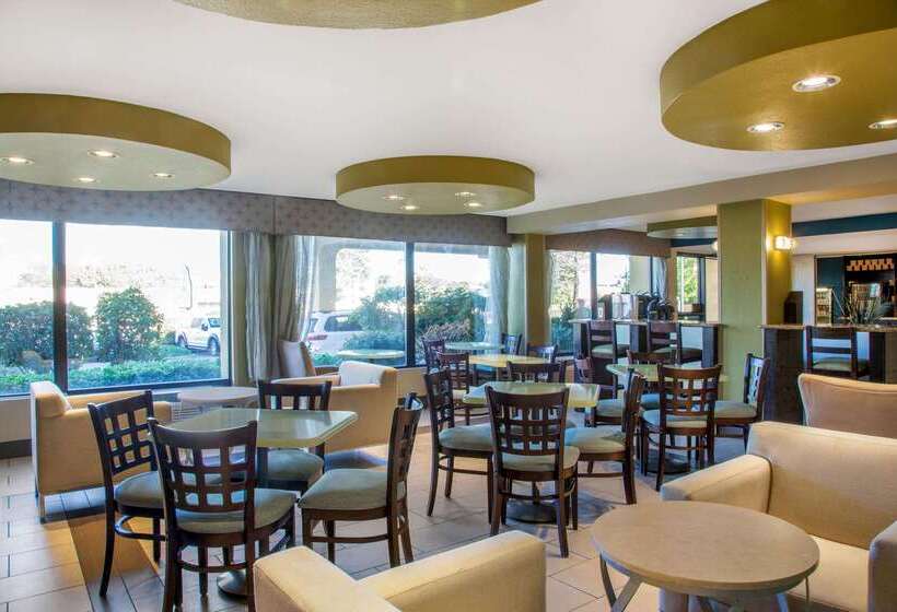 فندق La Quinta By Wyndham Oakland Airport Coliseum
