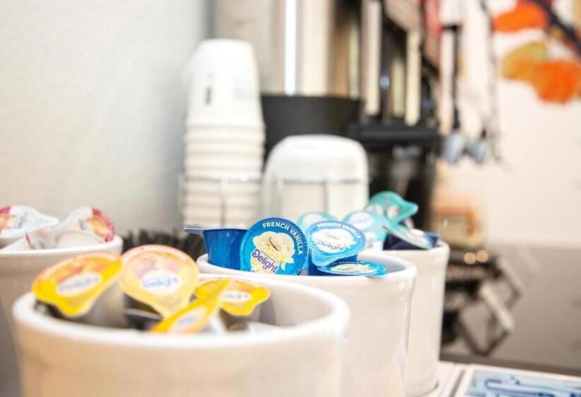 هتل Mainstay Suites Springfield Il