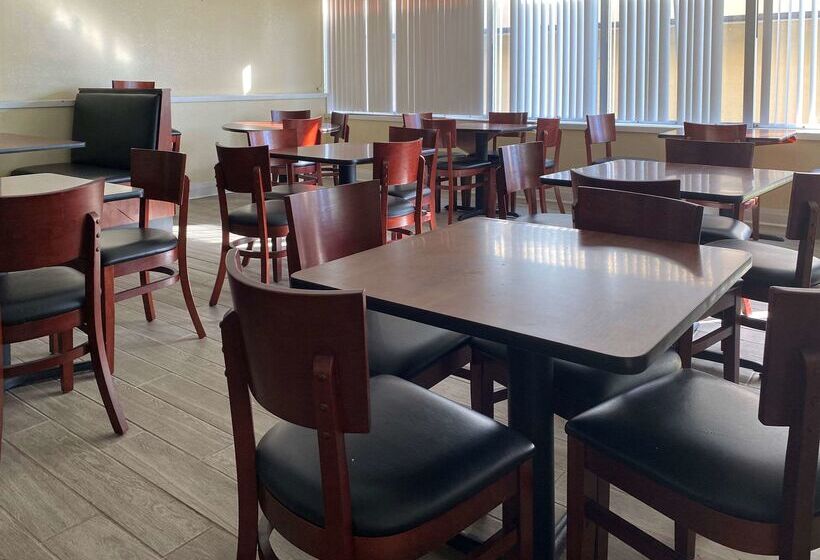 ホテル Quality Inn Elizabeth City Near University