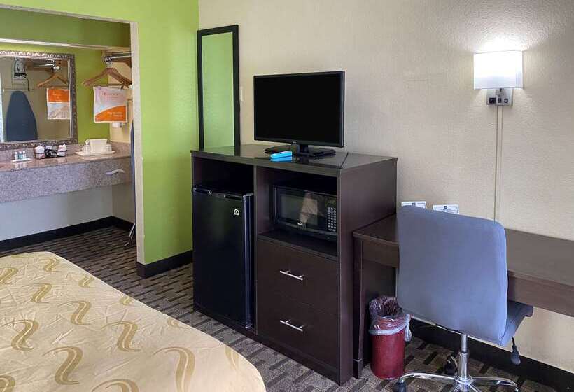 ホテル Quality Inn Elizabeth City Near University