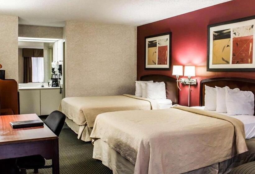 호텔 Quality Inn Roanoke Near Lake Gaston