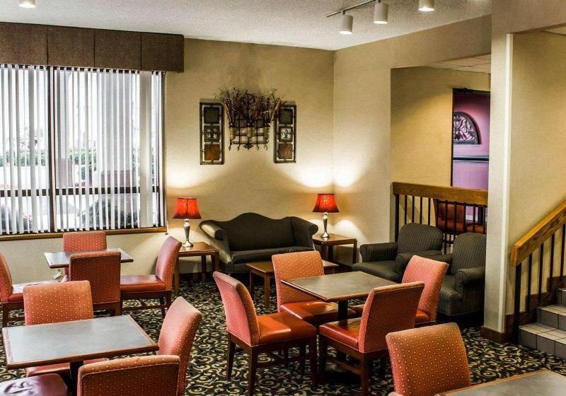 호텔 Quality Inn Roanoke Near Lake Gaston