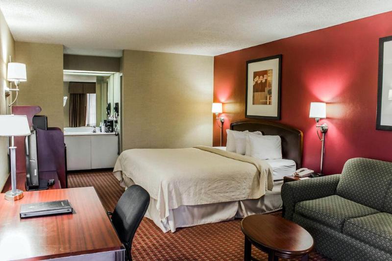 호텔 Quality Inn Roanoke Near Lake Gaston