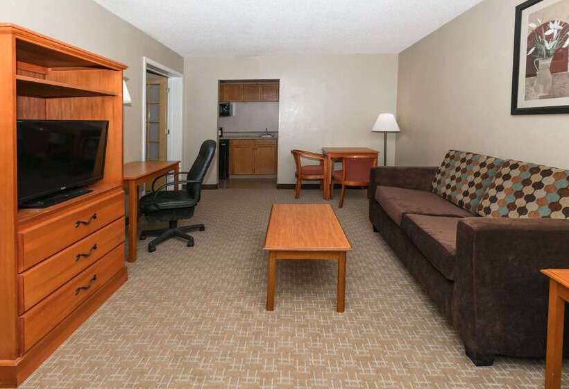 هتل Ramada By Wyndham Odessa Near University Of Texas Permian