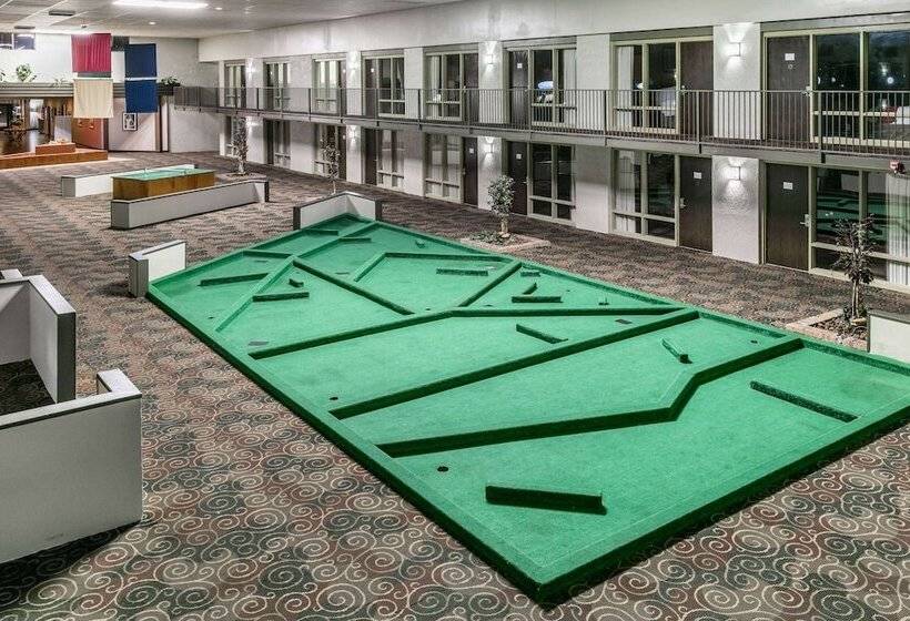 هتل Ramada By Wyndham Odessa Near University Of Texas Permian