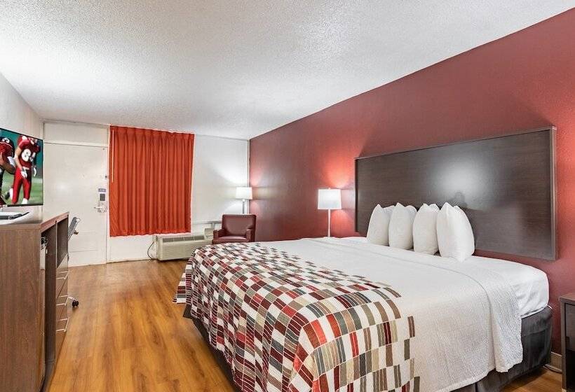 Отель Red Roof Inn Forsyth