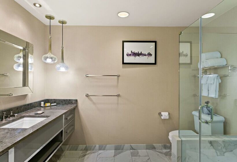 هتل The Royal Sonesta Harbor Court Baltimore