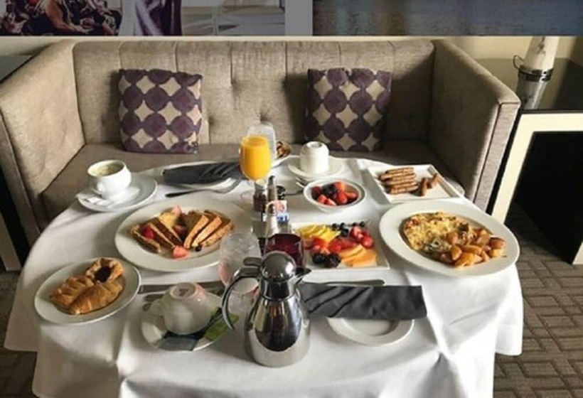 هتل The Royal Sonesta Harbor Court Baltimore