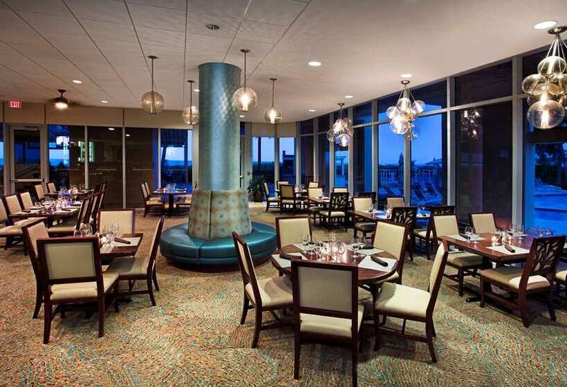 فندق The Singer Oceanfront Resort, Curio Collection By Hilton