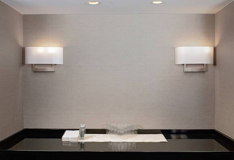 هتل The Westin Governor Morris, Morristown
