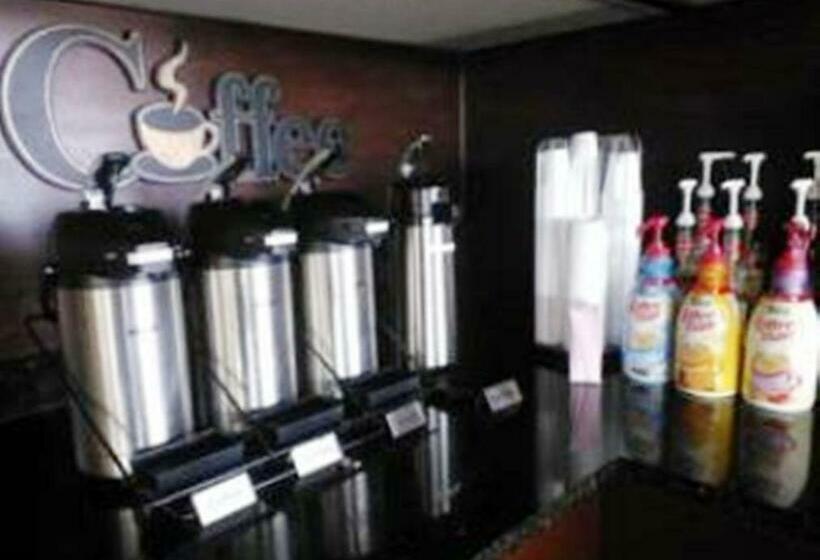 هتل Westgate Inn & Suites