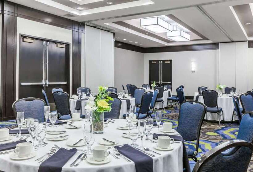 ホテル Courtyard By Marriott Pittsburgh University Center