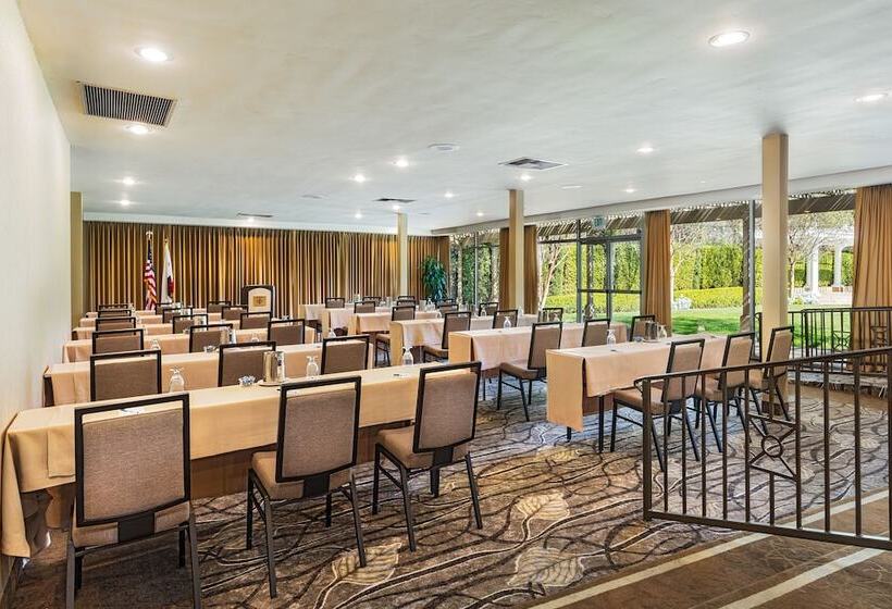 אתר נופש Handlery Hotel San Diego