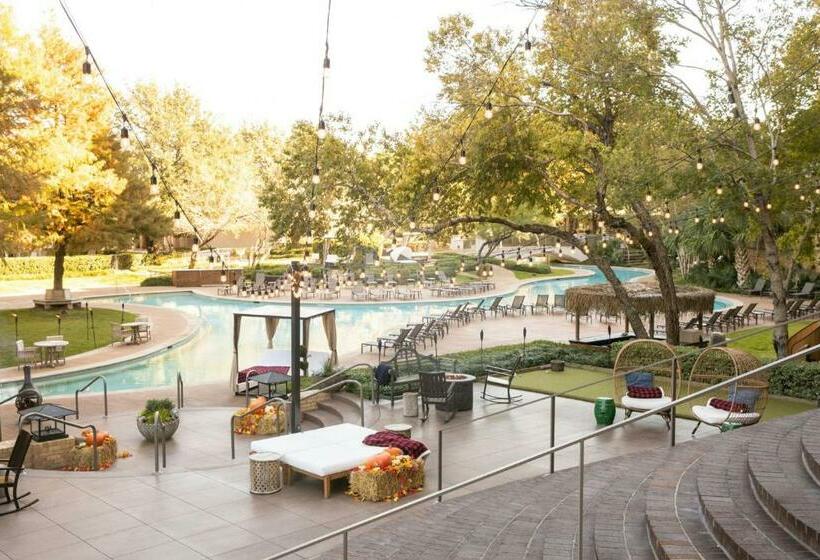 استراحتگاه The Ritz Carlton Dallas, Las Colinas