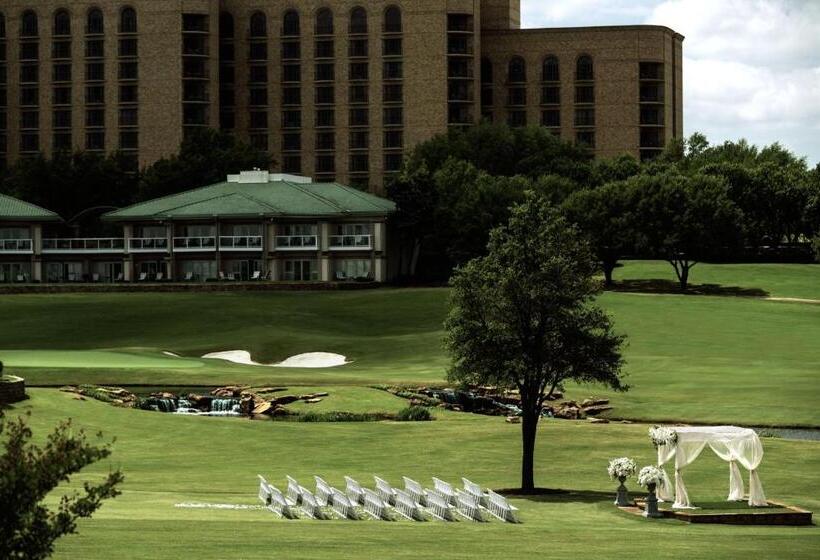 استراحتگاه The Ritz Carlton Dallas, Las Colinas