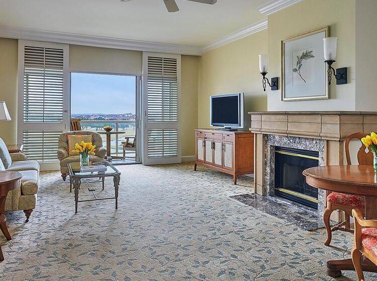 استراحتگاه The Ritz Carlton Dallas, Las Colinas