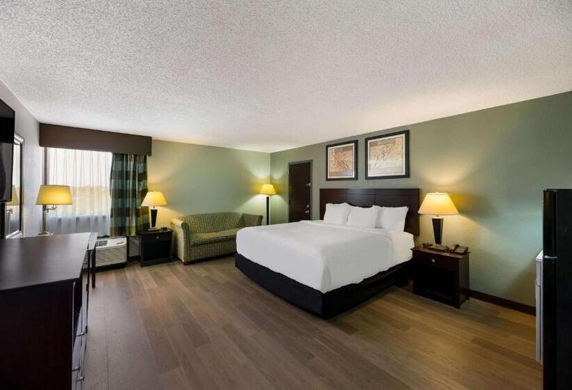 Clarion Hotel San Angelo Near Convention Center