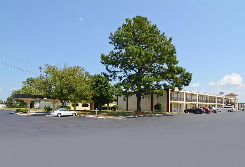 ホテル Americas Best Value Inn Wilson