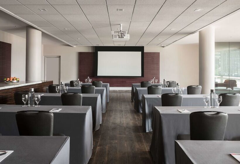 هتل Andaz West Hollywood, By Hyatt