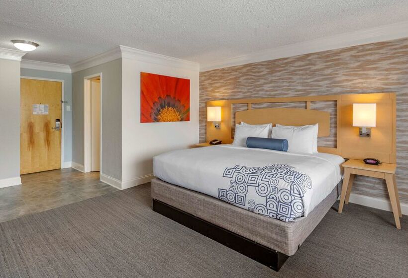 فندق Best Western Plus University Inn