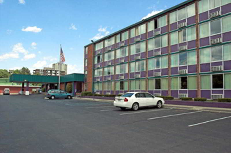 Отель Best Western Rensselaer Inn