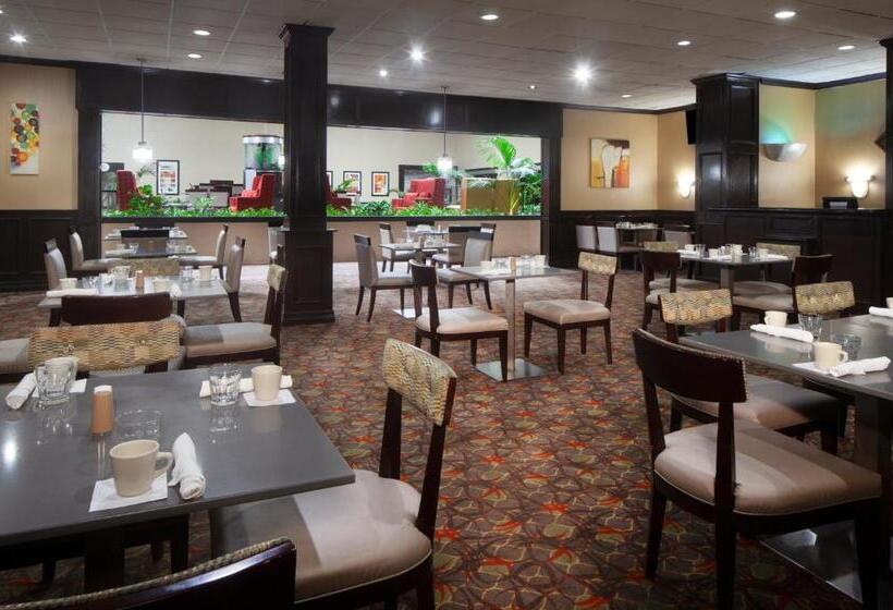 هتل Holiday Inn Corpus Christi Arpt & Conf Ctr, An Ihg