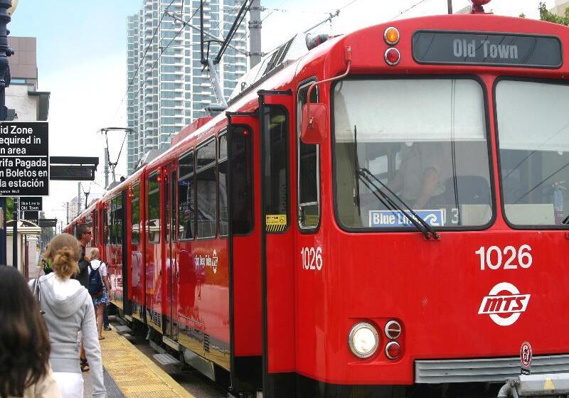 Courtyard By Marriott San Diego Mission Valley/hotel Circle