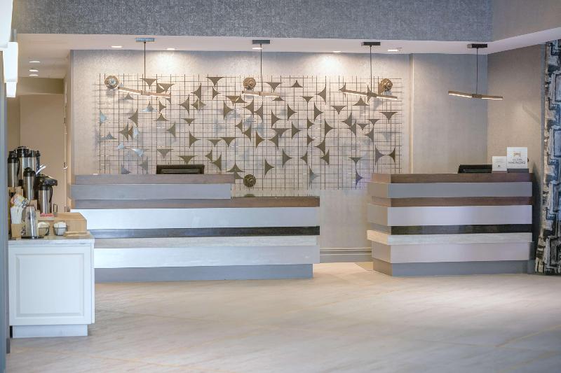 호텔 Doubletree By Hilton Boston Rockland