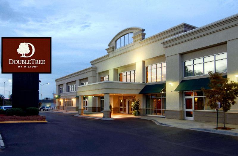 בית מלון כפרי Doubletree By Hilton Denver Central Park